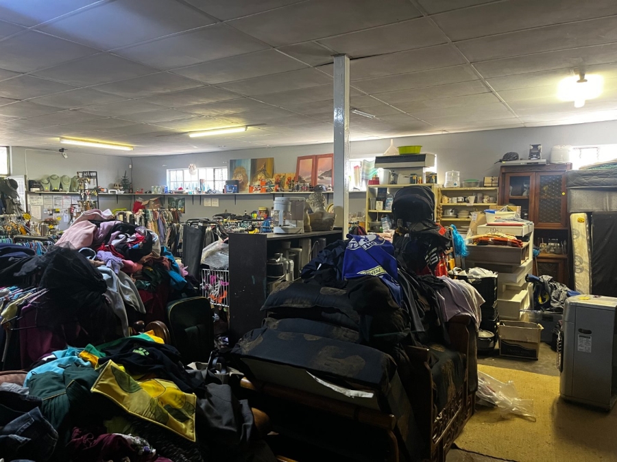 To Let Commercial Property for Rent in Schoemansville North West